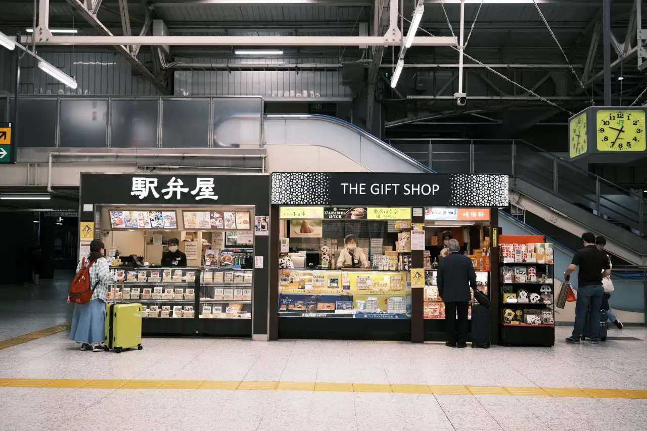 2025年礼品包装纸环保材质技术升级趋势分析